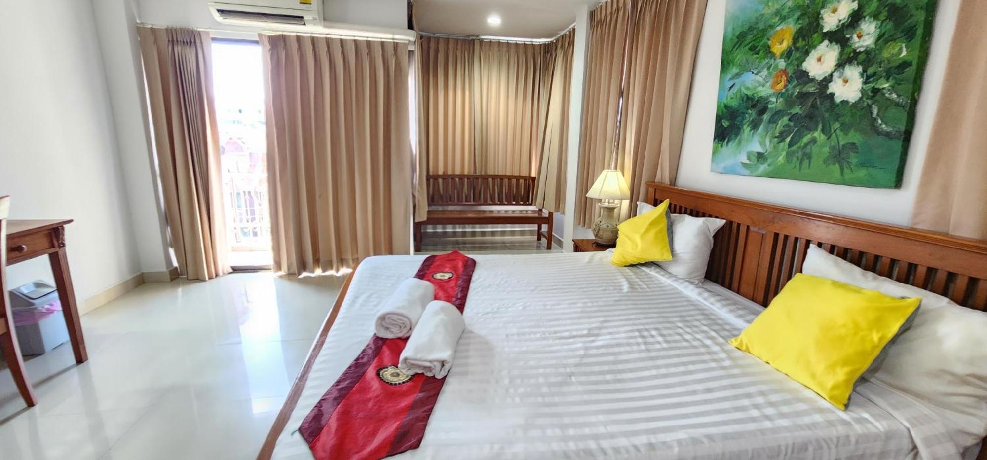 Royal Sweet Hotel Patong Extérieur photo