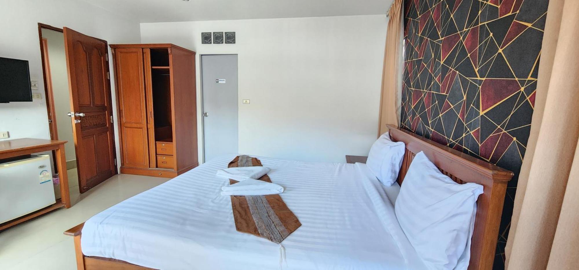 Royal Sweet Hotel Patong Extérieur photo